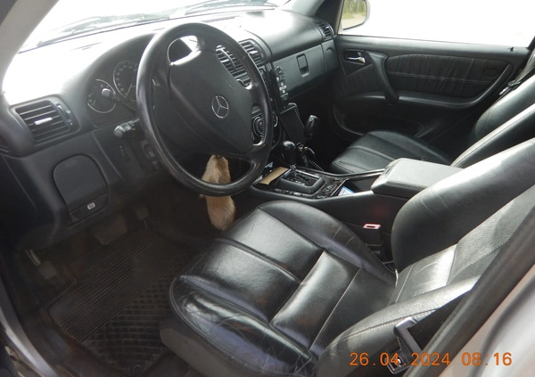 Mercedes-Benz ML cena 31000 przebieg: 252000, rok produkcji 2004 z Bogatynia małe 106